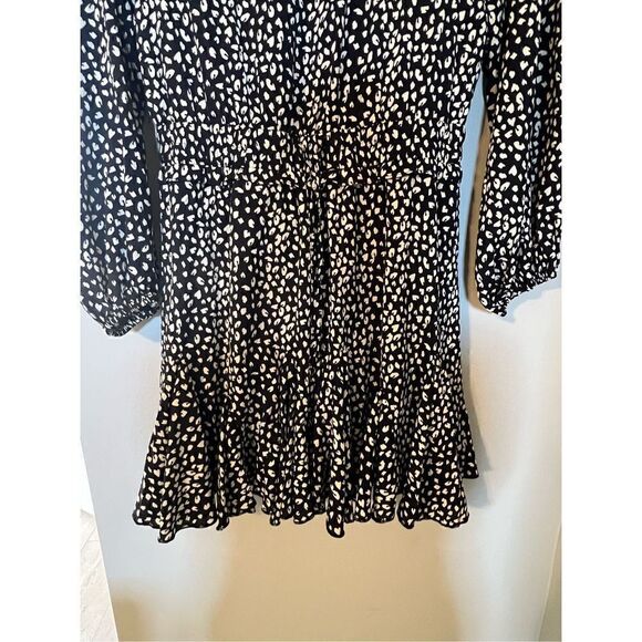 Jodifl Women’s Size Small Romper Black White Animal Print Ruffle Long Sleeve NWT - Picture 4 of 12